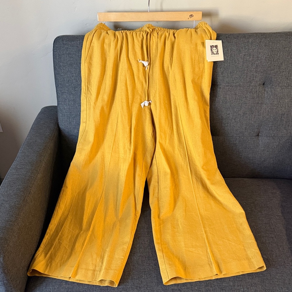 Anne Klein Wide Crop Wide Leg Mustard Yellow Pants